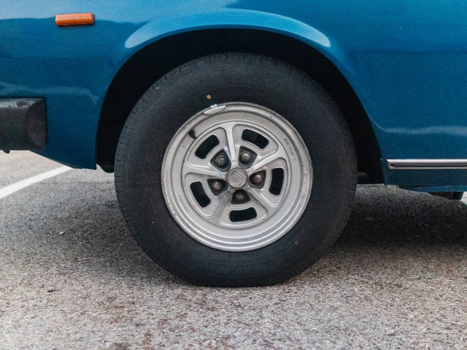 Image 13/37 of FIAT 130 Coupé (1974)