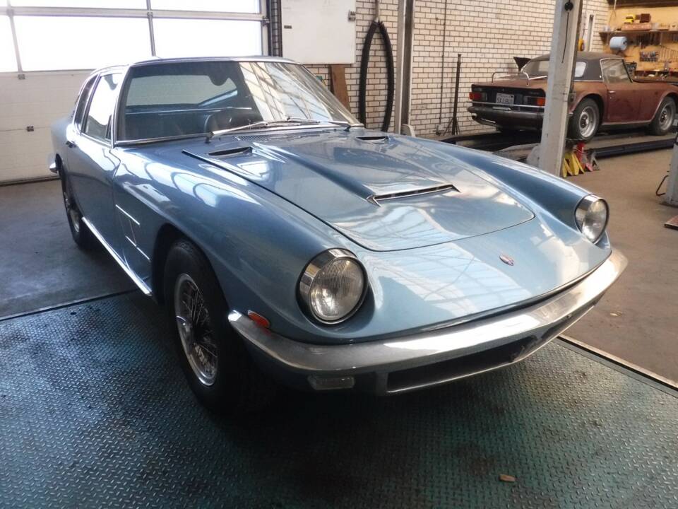 Image 23/50 of Maserati Mistral 4000 (1967)