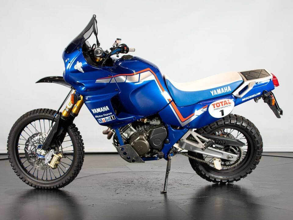 Bild 2/50 von Yamaha XTZ 750 Super Ténéré (1993)