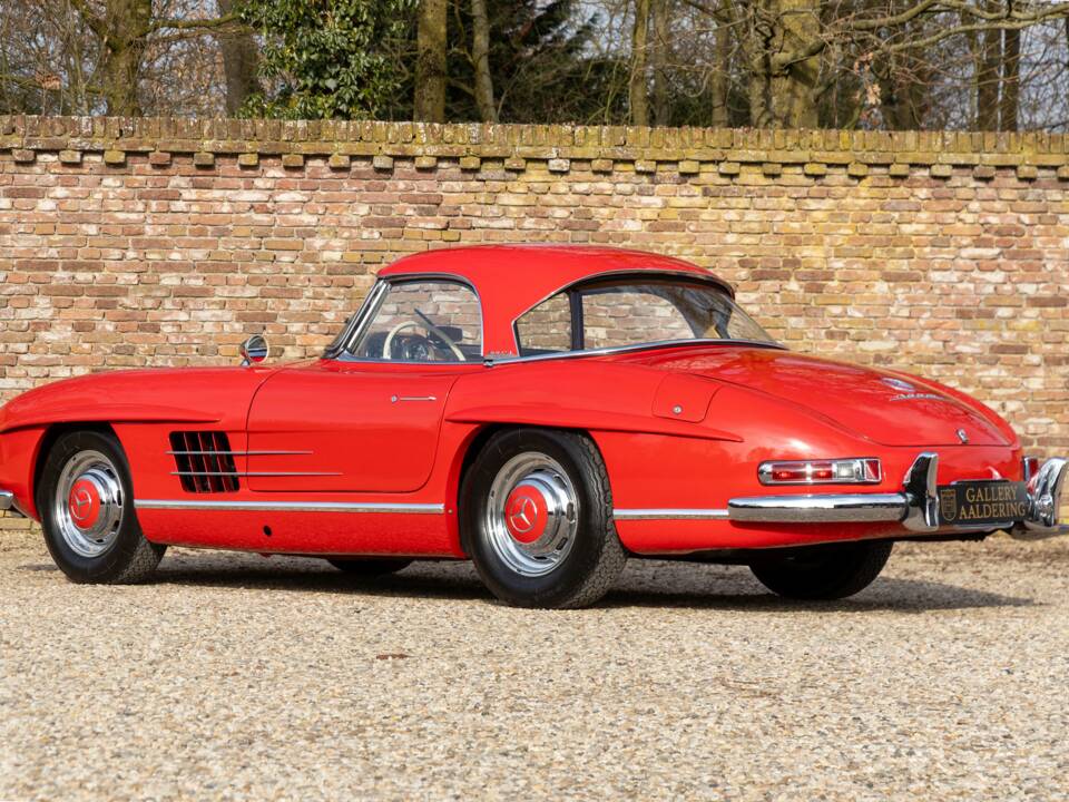 Image 2/50 of Mercedes-Benz 300 SL Roadster (1957)
