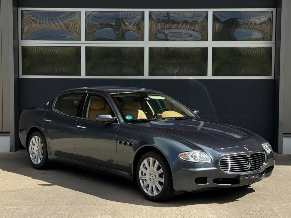 Bild 3/19 von Maserati Quattroporte 4.2 (2004)