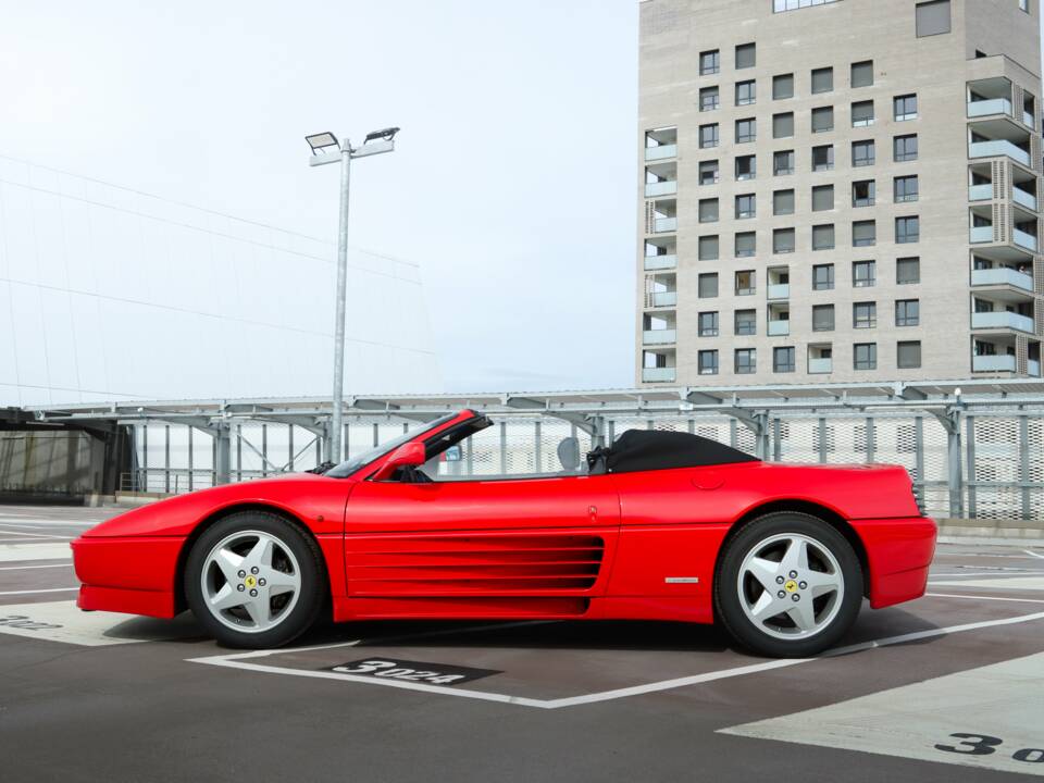 Image 13/43 of Ferrari 348 Spider (1995)