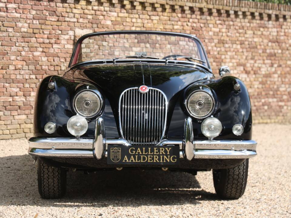 Image 5/50 of Jaguar XK 150 3.4 S OTS (1958)
