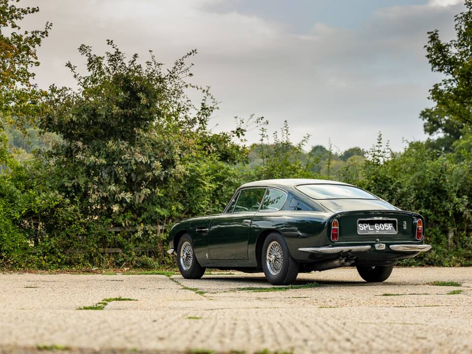 Bild 9/43 von Aston Martin DB 6 Vantage (1967)