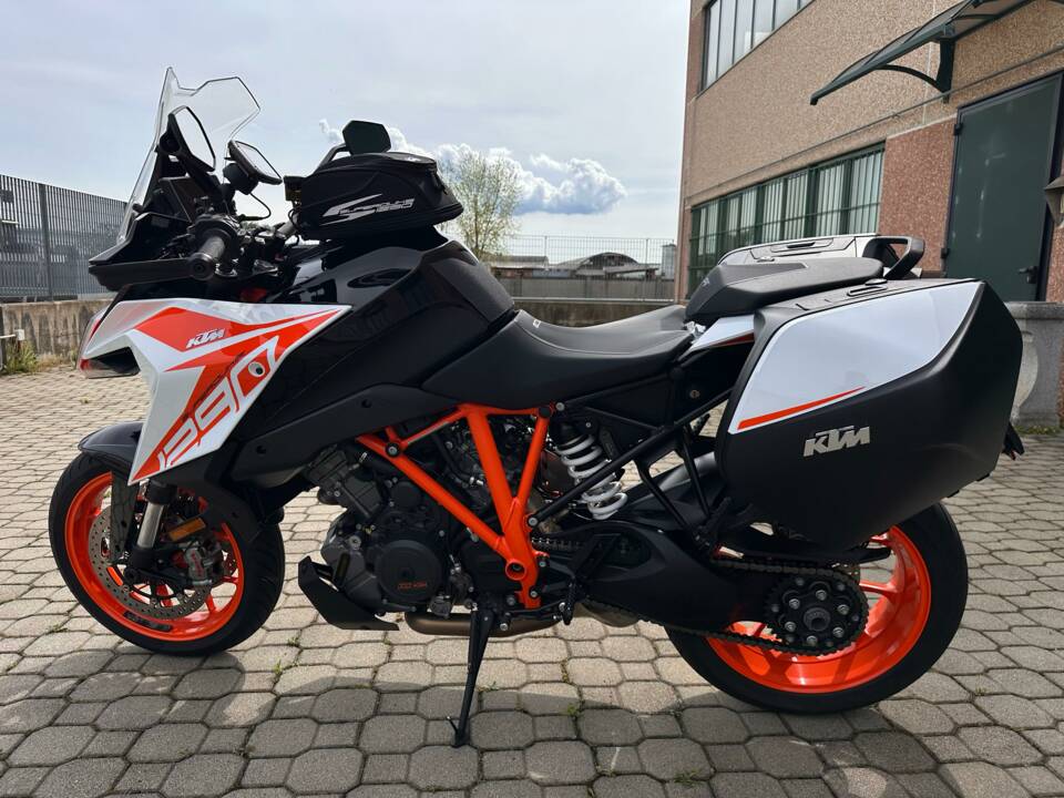 Bild 3/15 von KTM DUMMY (2020)