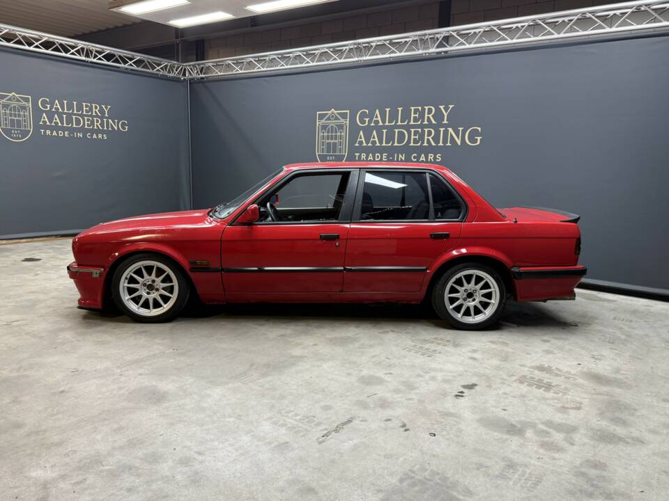 Afbeelding 5/26 van BMW 320i (1985)