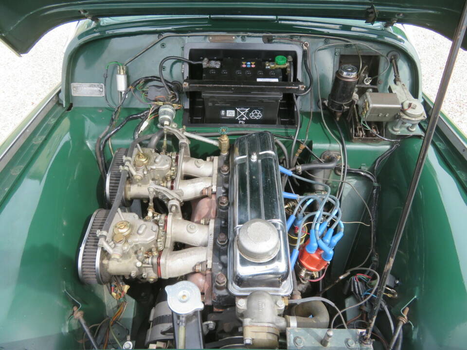 Image 15/18 of Triumph TR 3A (1961)