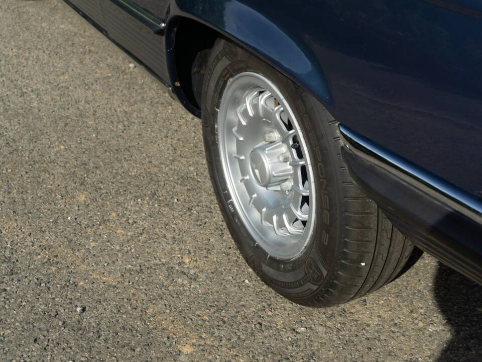 Image 32/50 of Mercedes-Benz 450 SLC (1979)
