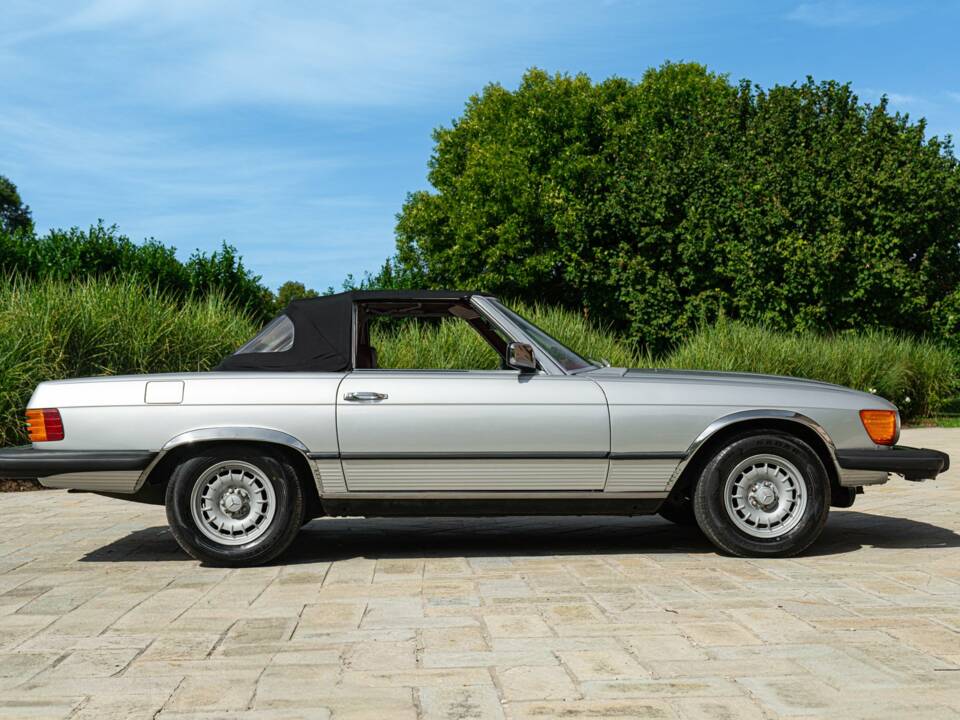 Image 5/50 de Mercedes-Benz 450 SL (1977)