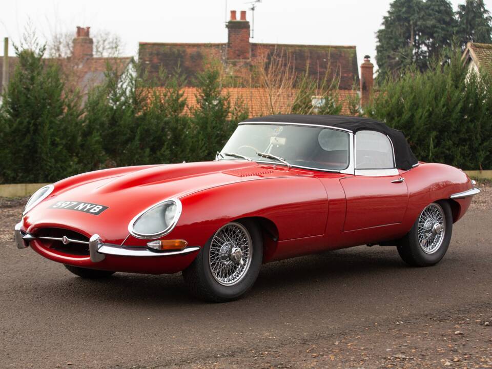 Image 32/50 of Jaguar E-Type 3.8 Flat Floor (1961)