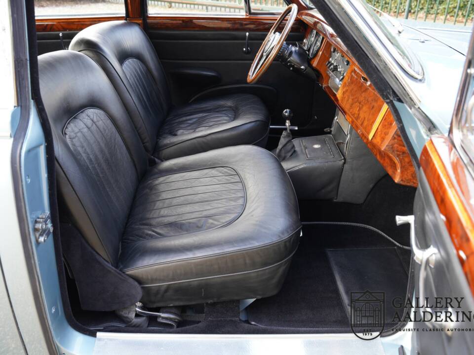 Bild 3/50 von Jaguar Mk II 3.8 (1962)