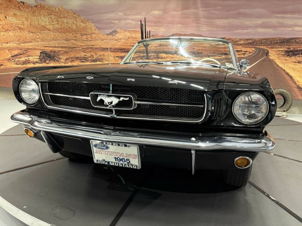 Image 14/50 of Ford Mustang 289 (1965)