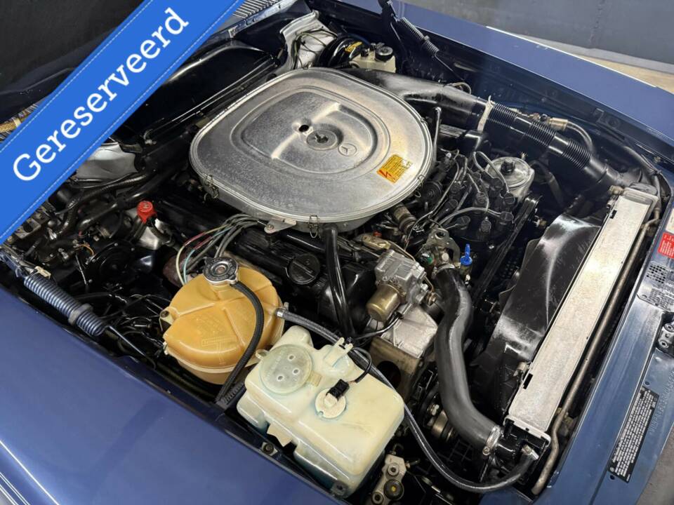 Image 30/46 of Mercedes-Benz 560 SL (1986)