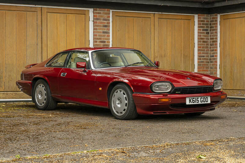 Image 1/50 of Jaguar XJS 6.0 (1993)