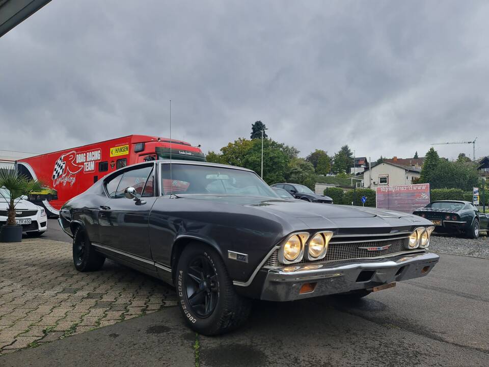 Image 4/14 of Chevrolet Chevelle Malibu Coupe (1968)