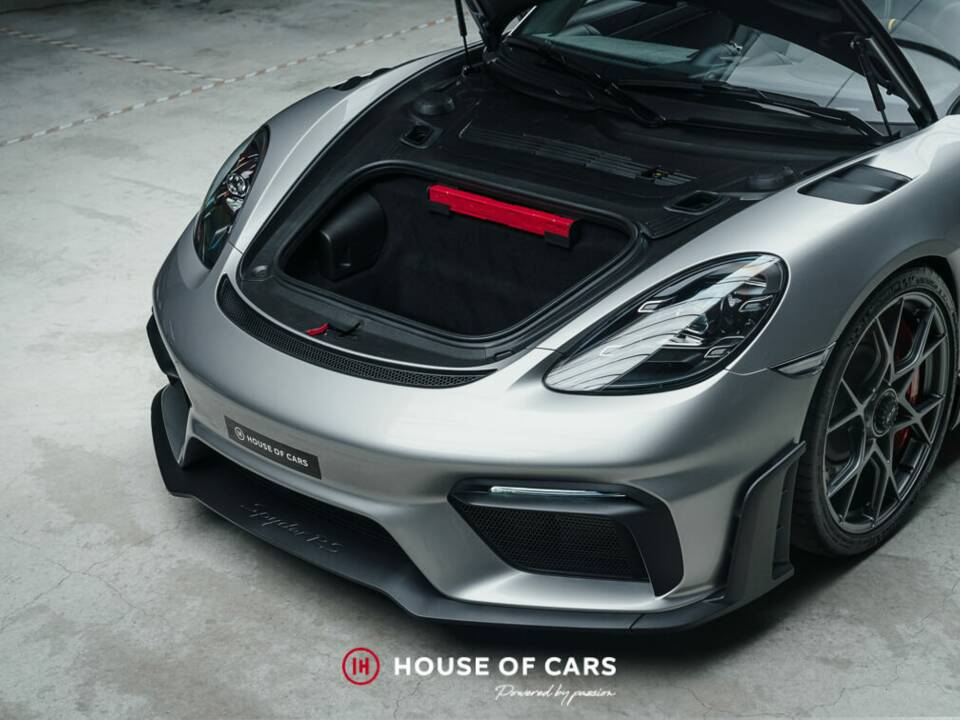 Bild 12/25 von Porsche 718 Spyder RS Weissach (2025)