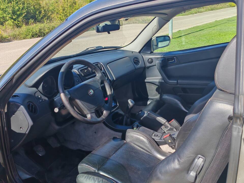 Bild 23/39 von Alfa Romeo GTV 2.0 Twin Spark (1996)