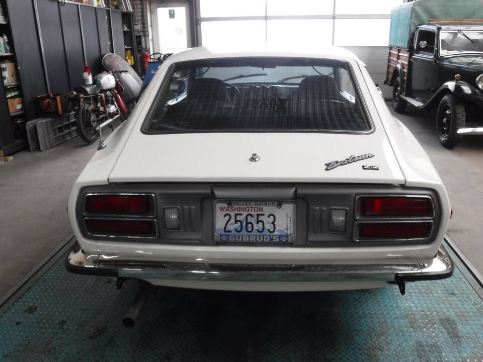 Image 6/49 of Datsun 280 Z (1975)