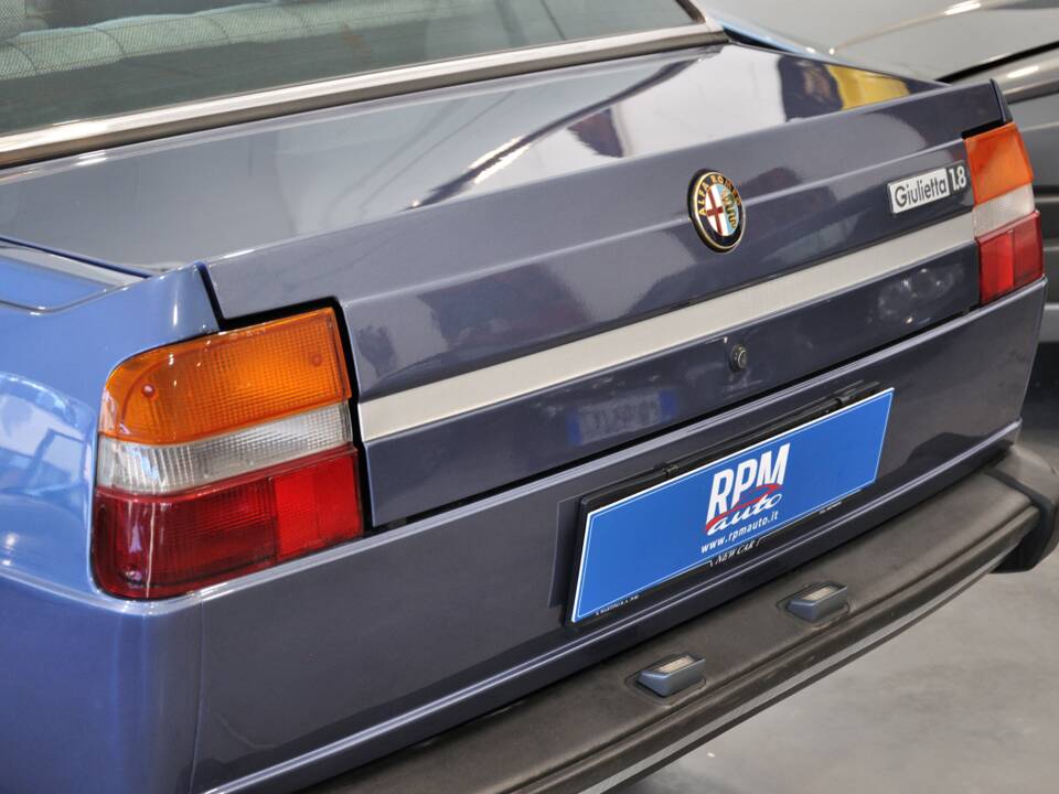 Image 14/29 of Alfa Romeo Giulietta 1.8 (1983)
