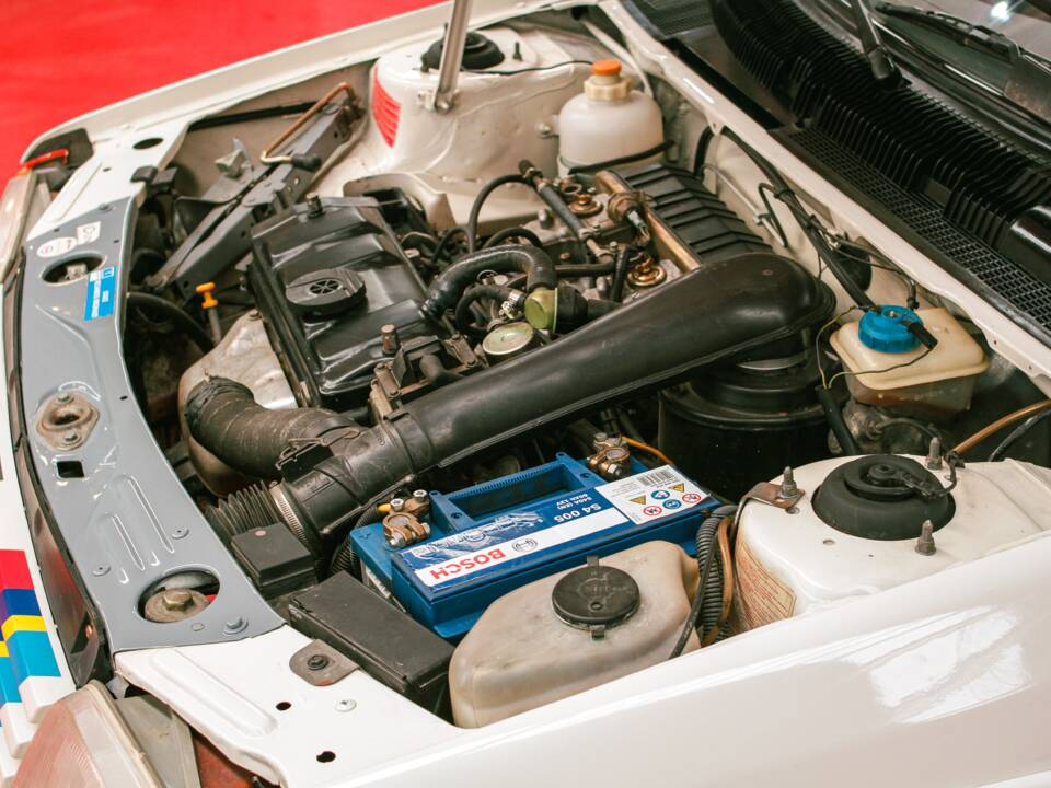 Imagen 25/47 de Peugeot 205 Rallye 1.3 (1989)