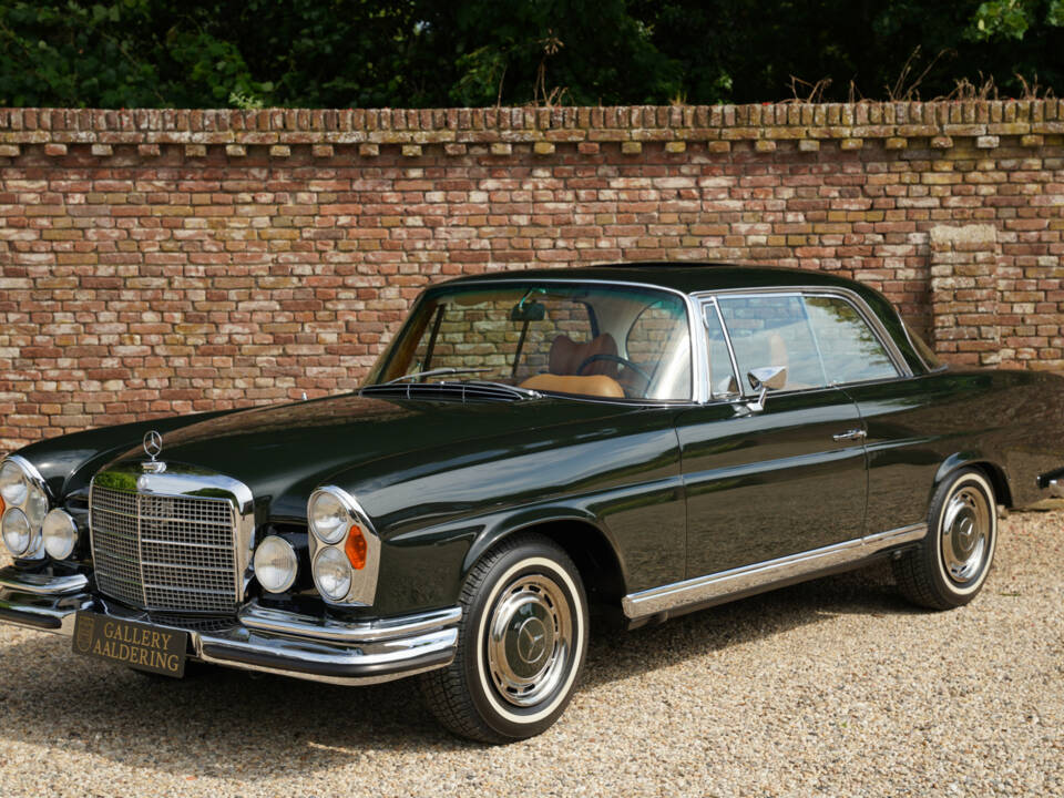 Image 1/50 of Mercedes-Benz 280 SE 3,5 (1971)