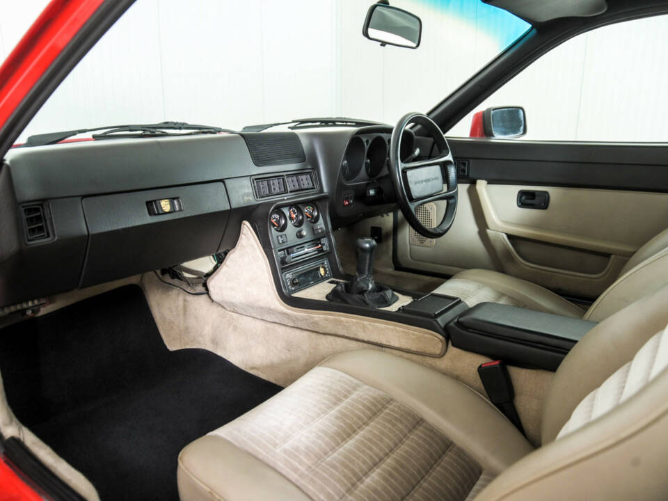 Immagine 12/50 di Porsche 924 S (1987)