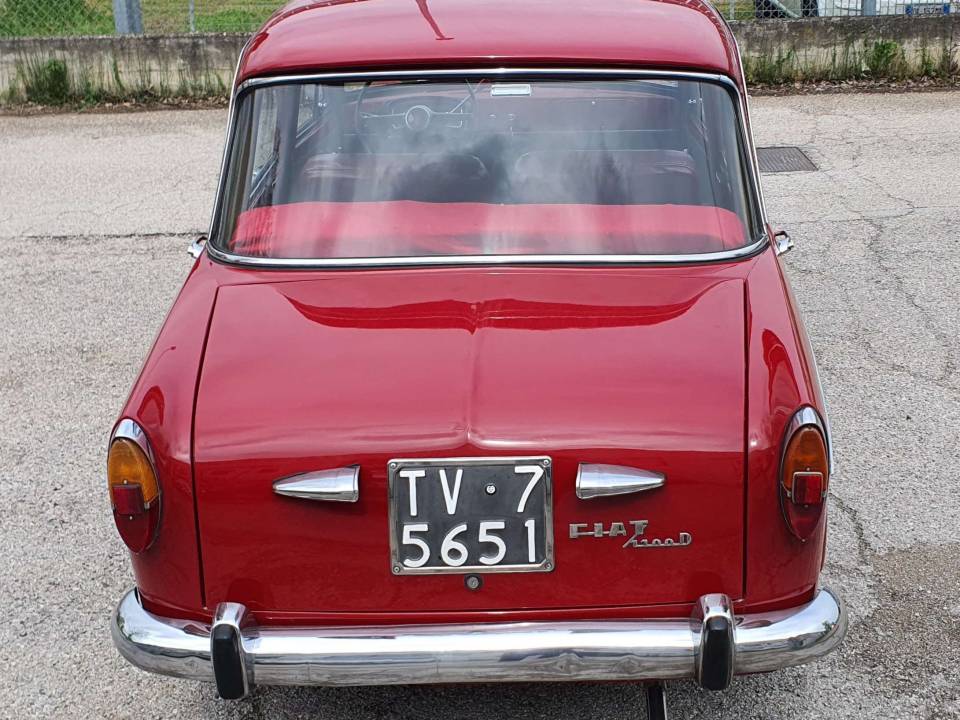 Image 17/39 of FIAT 1100 D (1963)