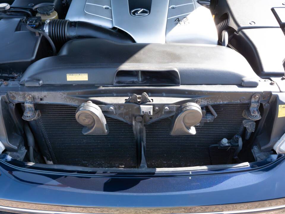 Afbeelding 41/50 van Lexus LS 430 (2002)