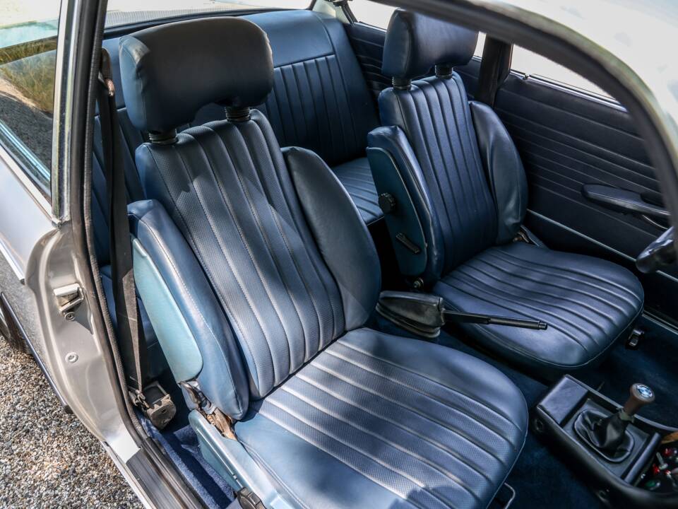 Immagine 13/22 di BMW 2002 tii (1974)