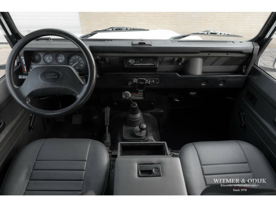 Immagine 4/22 di Land Rover Defender 90 (1995)