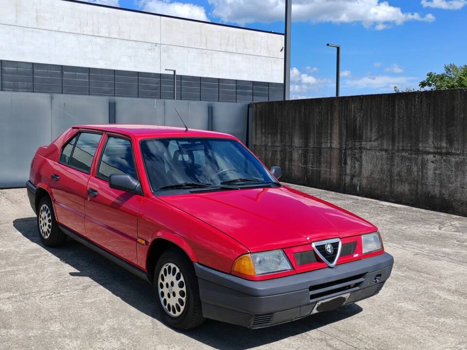 Bild 3/31 von Alfa Romeo 33 - 1.3 S (1989)
