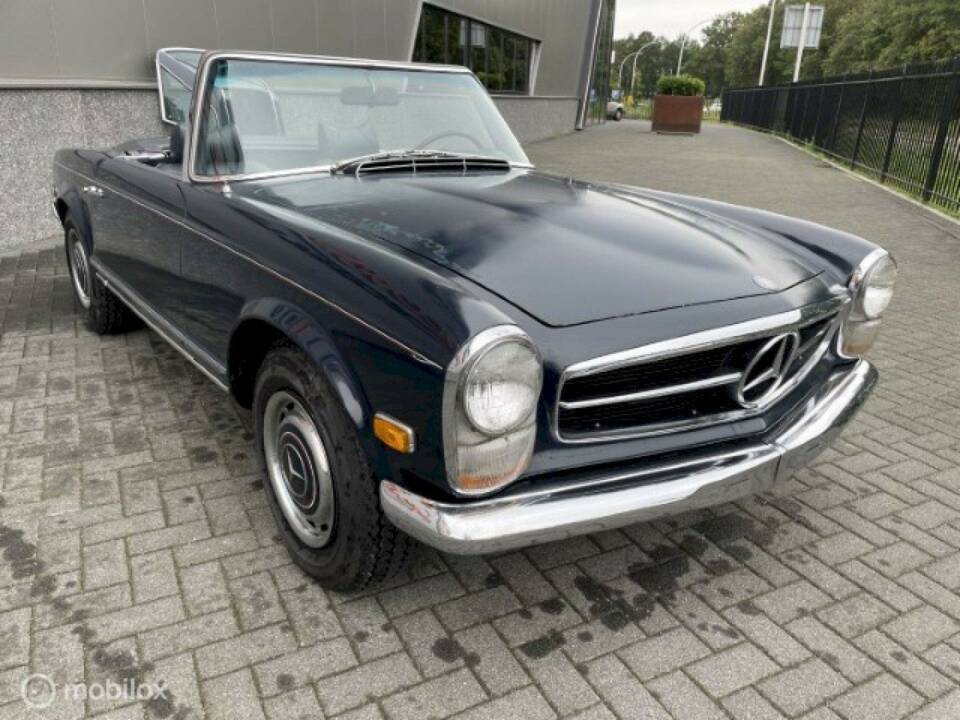 Bild 7/33 von Mercedes-Benz 280 SL (1969)