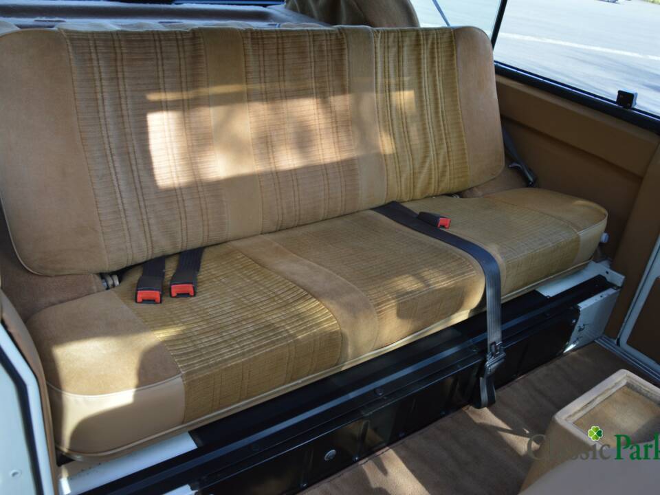 Bild 25/50 von Land Rover Range Rover Classic (1981)