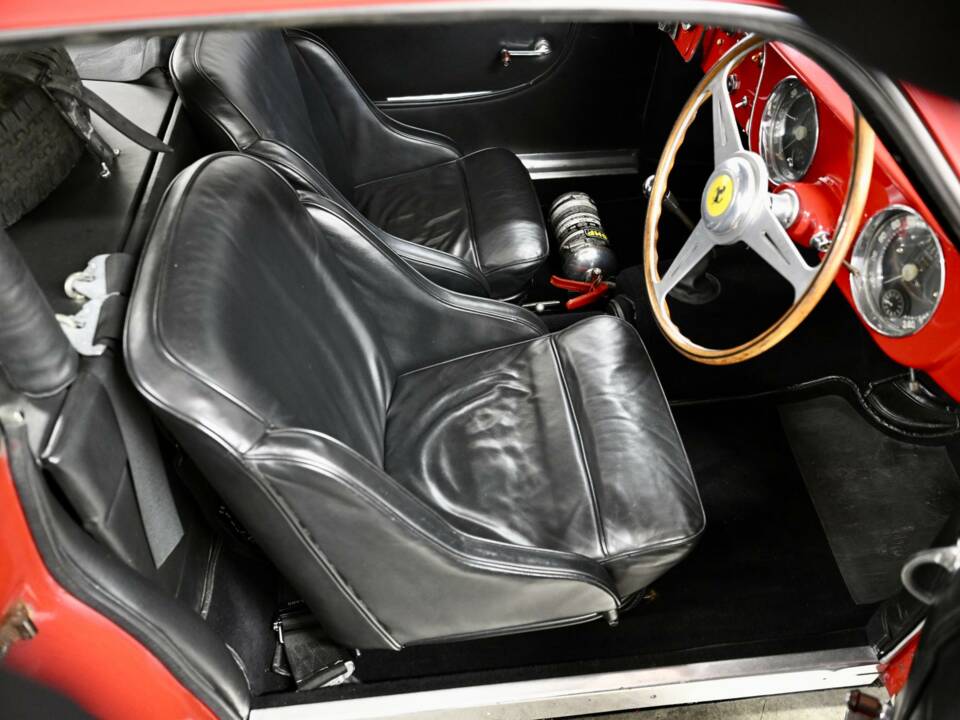 Image 50/50 de Ferrari 212 Inter (1952)