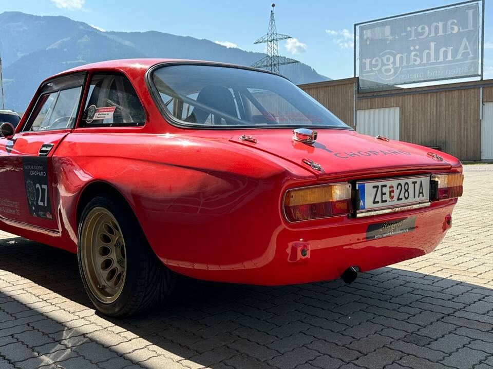 Immagine 56/66 di Alfa Romeo Giulia Sprint GTA (1969)