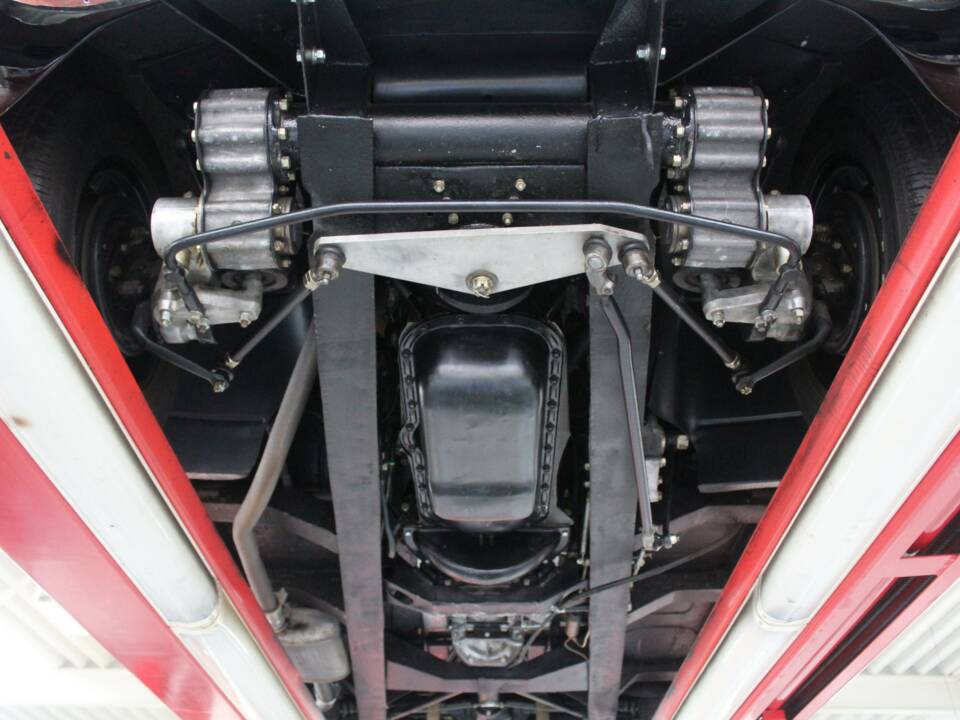 Image 12/50 of Nash-Healey Roadster (1953)