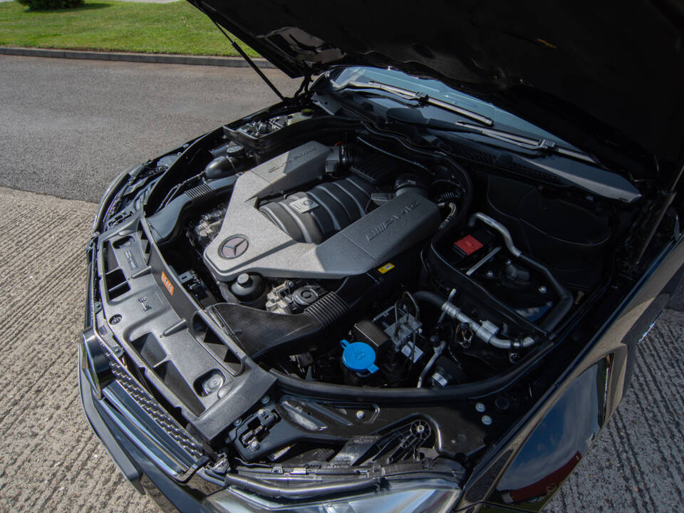 Bild 21/25 von Mercedes-Benz C 63 AMG T (2012)