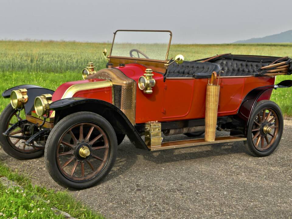 Image 3/50 of Renault Type DG (1913)