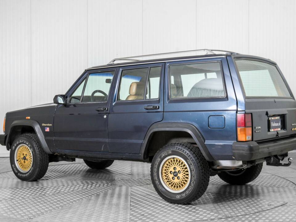 Bild 6/50 von Jeep Cherokee 2.8L V6 (1986)