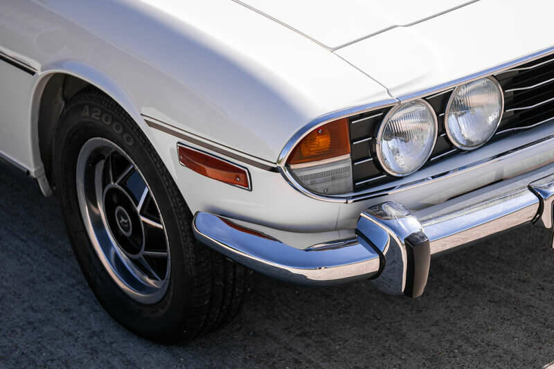 Image 21/47 of Triumph Stag (1975)