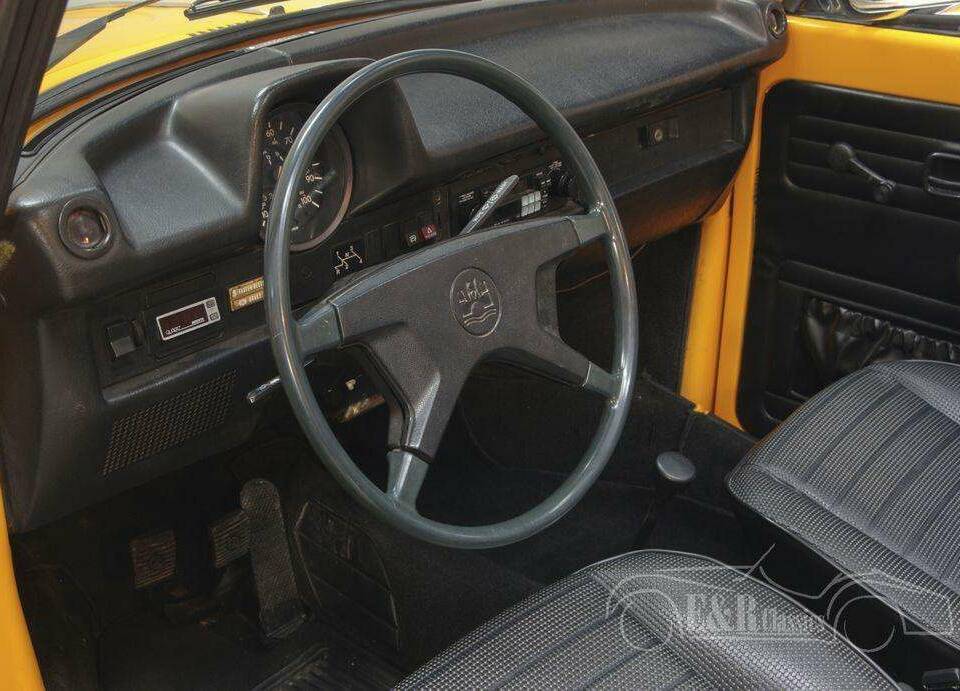 Image 2/19 of Volkswagen Escarabajo 1600 (1978)