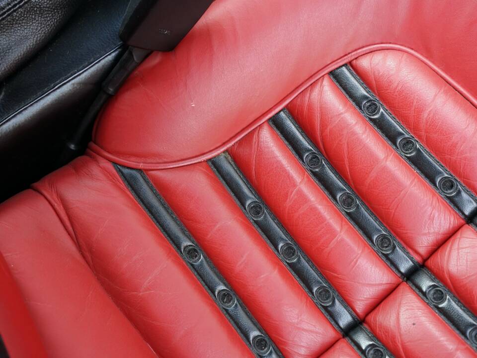 Bild 28/50 von Ferrari 512 BBi (1983)