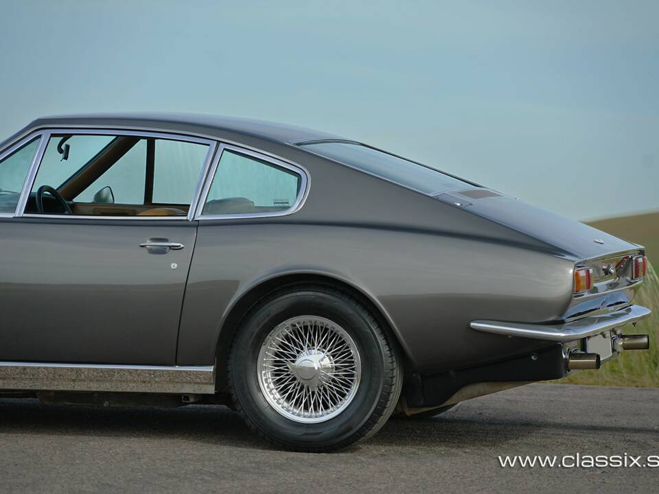 Bild 18/22 von Aston Martin DBS (1972)