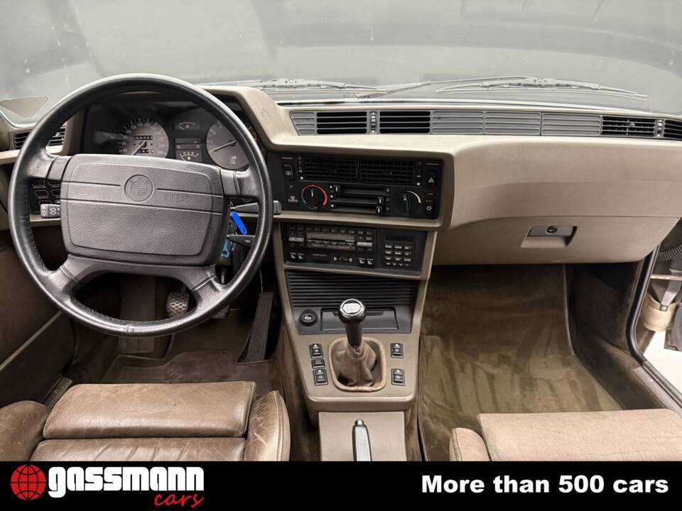 Image 10/15 of BMW M 635 CSi (1986)