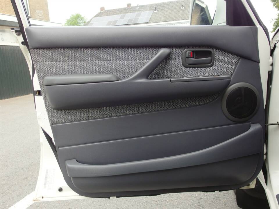 Bild 42/97 von Toyota Land Cruiser FJ80 (1992)
