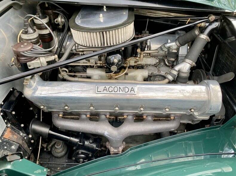 Image 35/50 of Lagonda V12 DHC (1939)