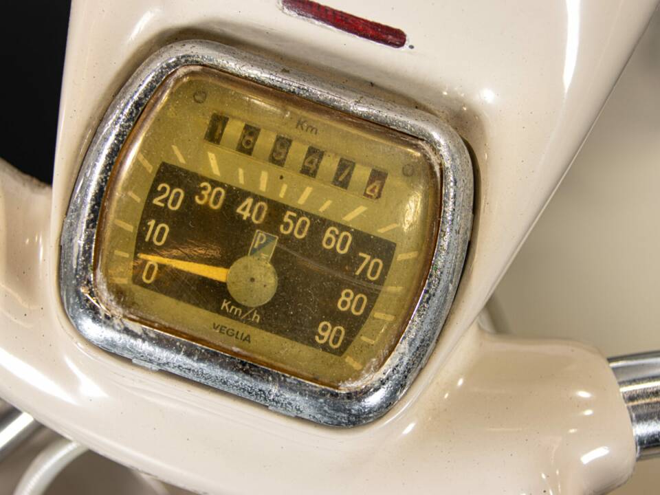 Bild 45/50 von Piaggio Vespa 150 "Struzzo" VL (1955)