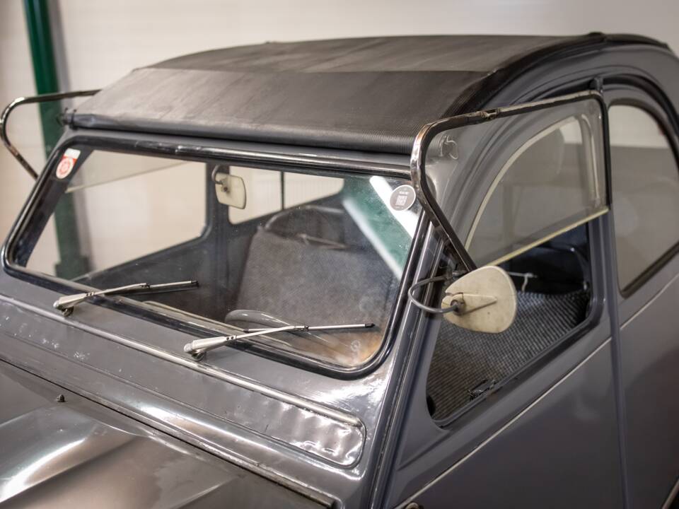 Bild 10/20 von Citroën 2 CV  AZ (1964)