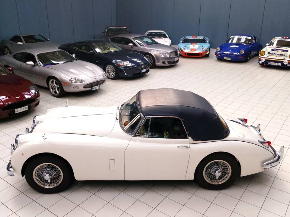 Bild 6/40 von Jaguar XK 150 DHC (1958)