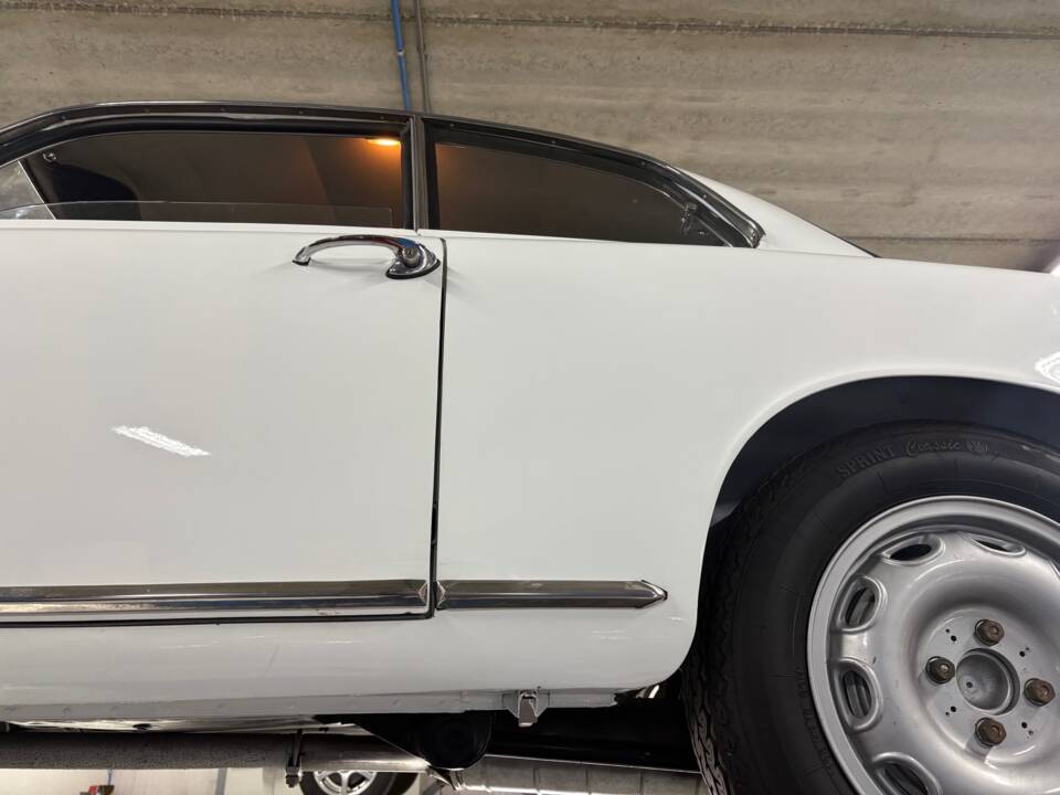 Image 59/61 of Alfa Romeo Giulia 1600 Sprint (1963)